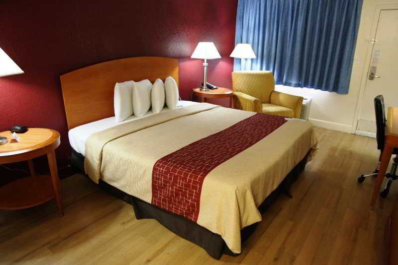 Red Roof Inn Orlando South - Florida Mall Bagian luar foto